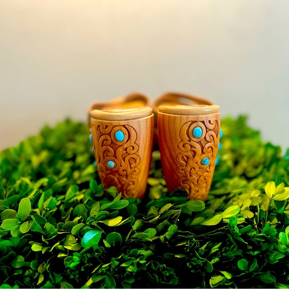 Stuart Weitzman tan, turquoise clog - Picture 4 of 4